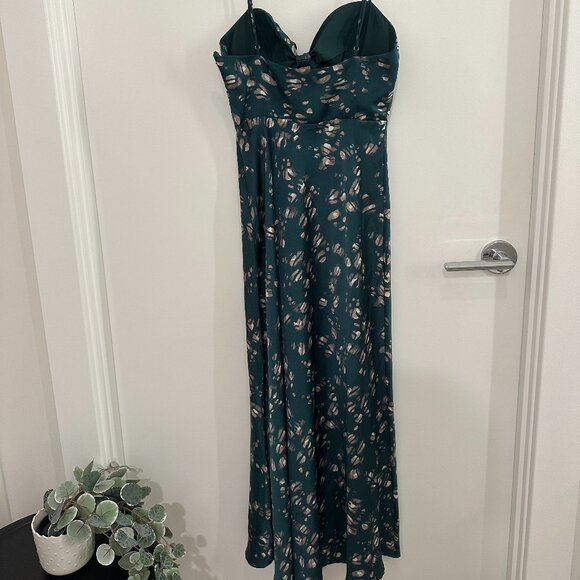 Hello Molly Green Floral Midi Dress - Picture 6 of 7